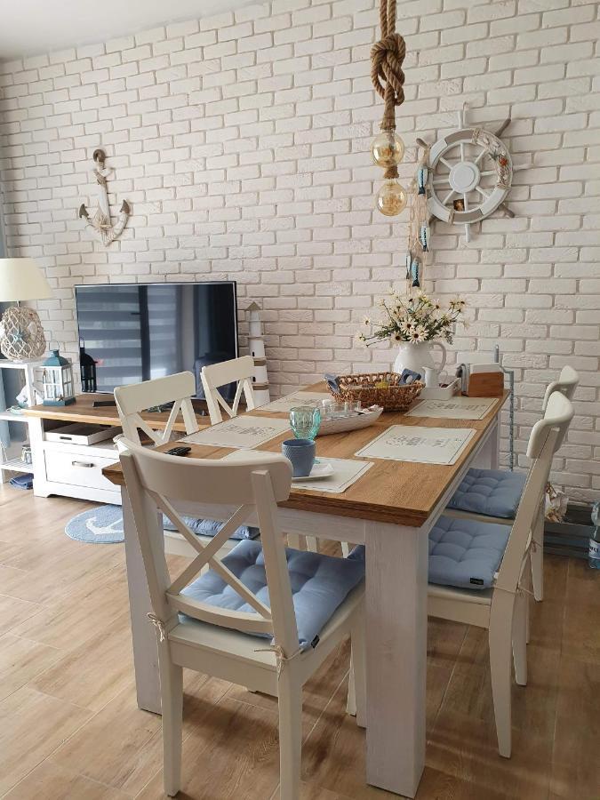 פוביירובו Apartament Bursztyn מראה חיצוני תמונה